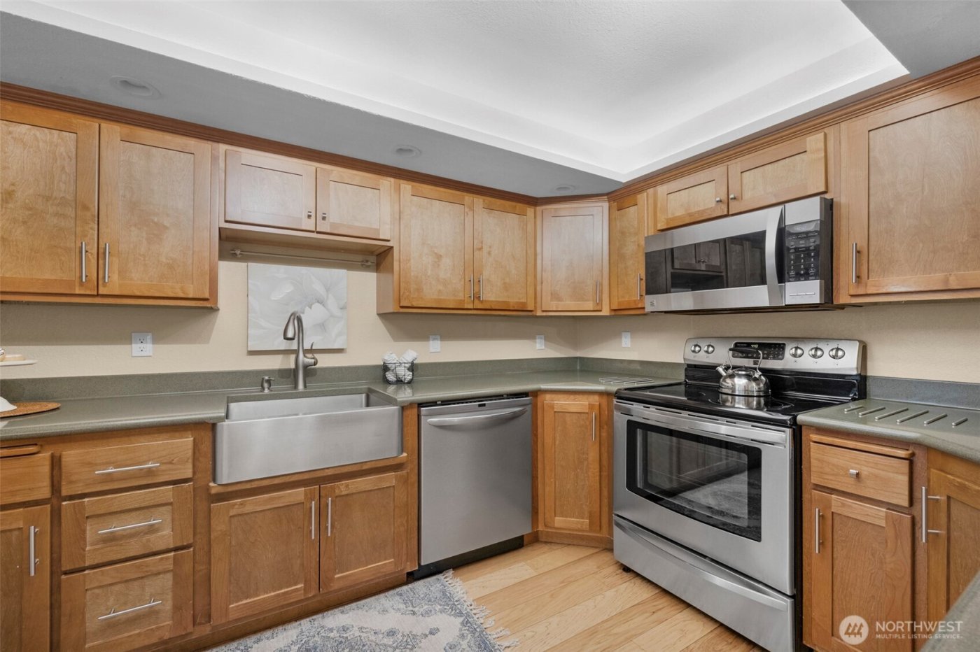 200 James Street #307, Edmonds, WA 98020