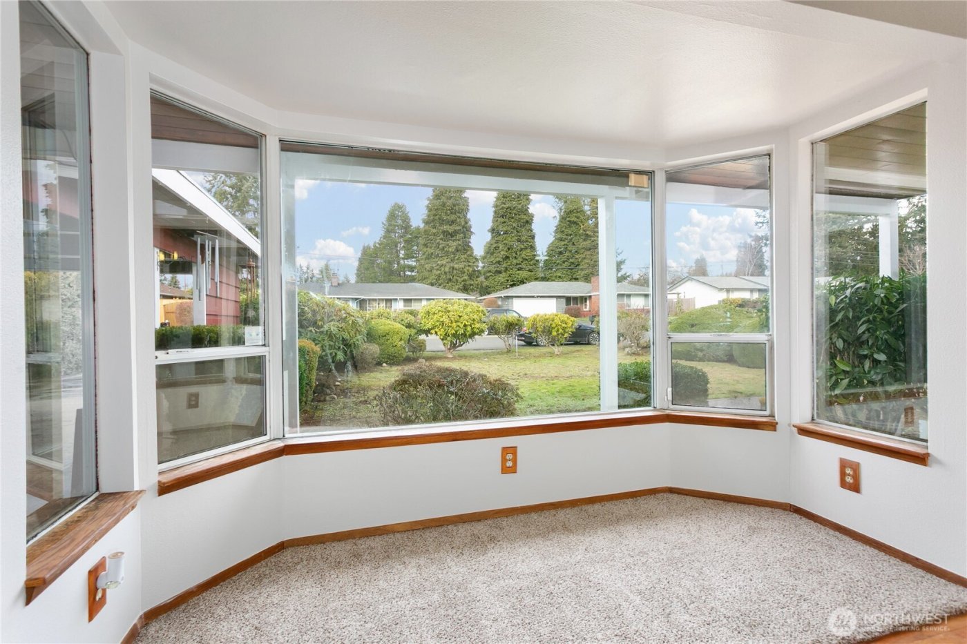 7416 25th Street W, Tacoma, WA 98466