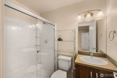 365 NE Denny Way , Issaquah, WA 98029 - Photo 26