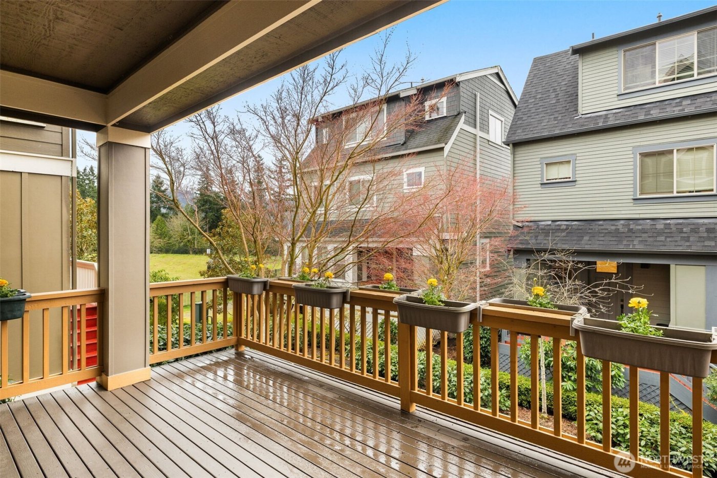 365 NE Denny Way , Issaquah, WA 98029