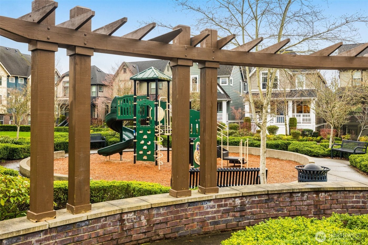 365 NE Denny Way , Issaquah, WA 98029