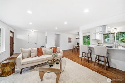 11903 NE 142nd Place , Kirkland, WA 98034-1454 - Photo 9