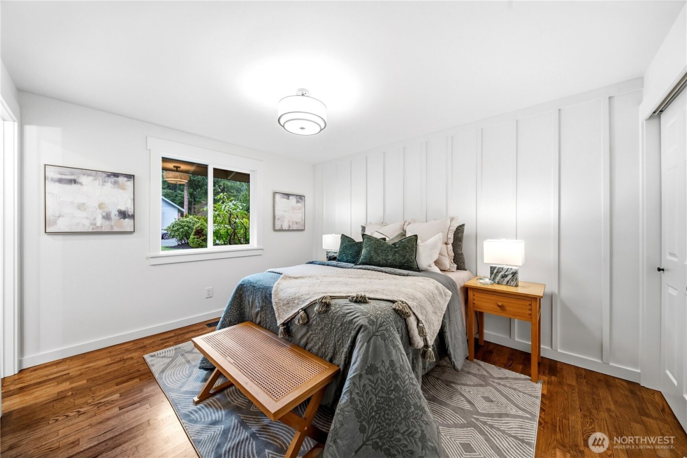 11903 NE 142nd Place , Kirkland, WA 98034-1454