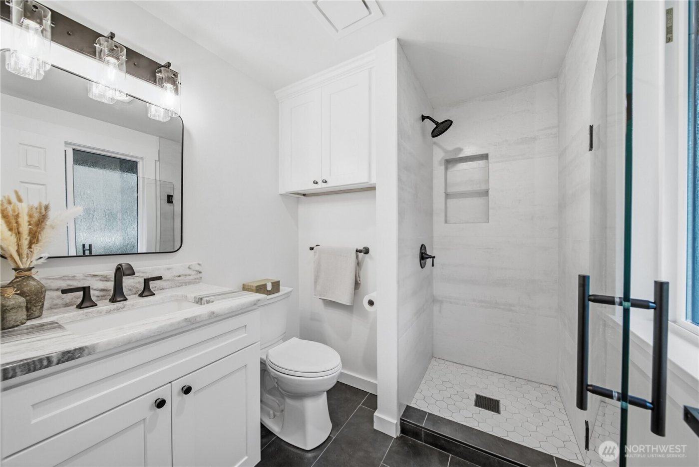 11903 NE 142nd Place , Kirkland, WA 98034-1454