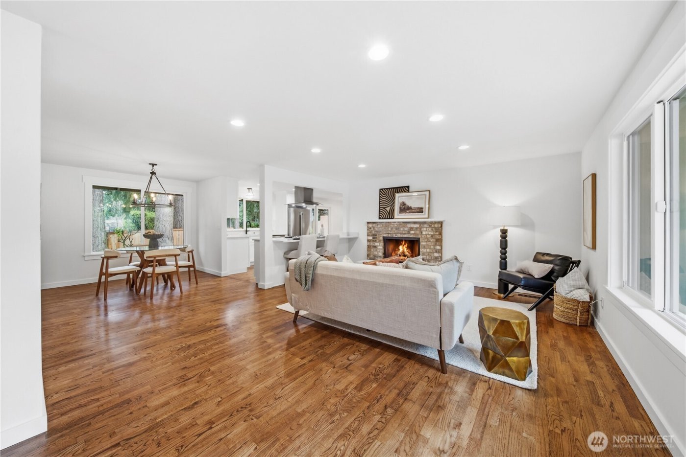 11903 NE 142nd Place , Kirkland, WA 98034-1454