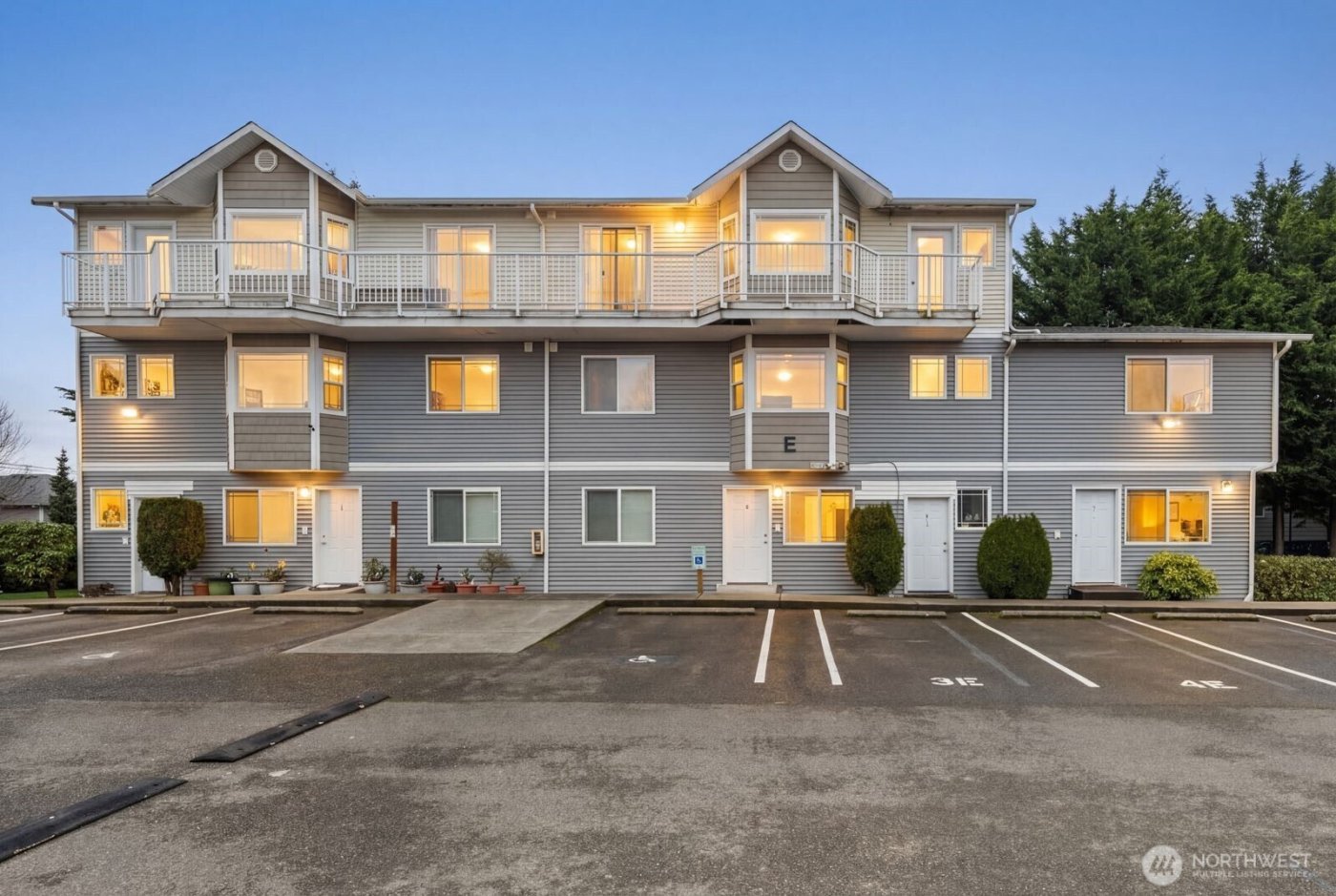 3322 SW 148th Street #E7, Lynnwood, WA 98087