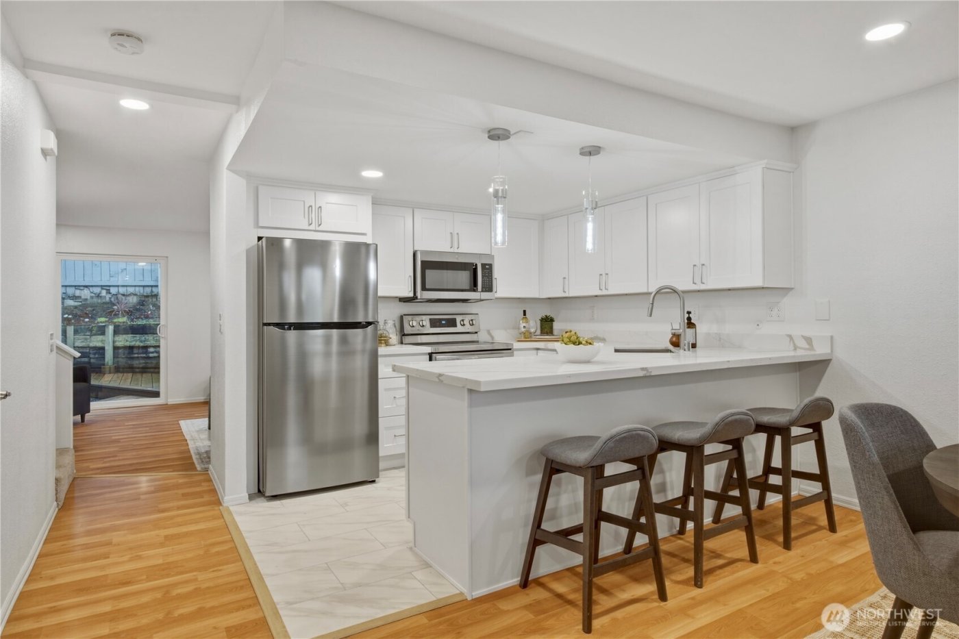12625 SE 42nd Street , Bellevue, WA 98006