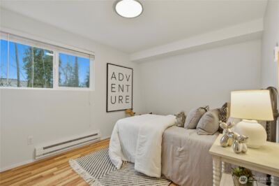 12625 SE 42nd Street , Bellevue, WA 98006 - Photo 16