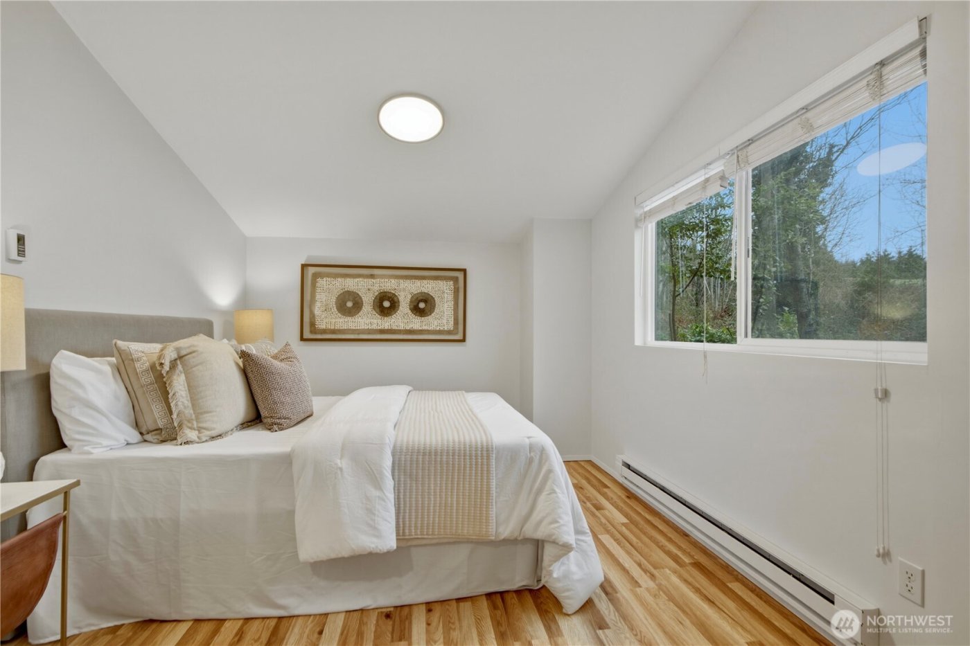 12625 SE 42nd Street , Bellevue, WA 98006
