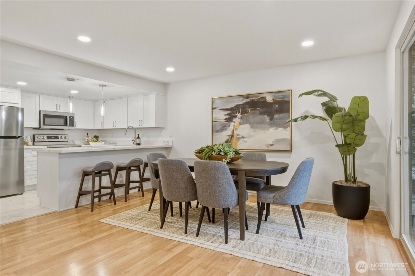 12625 SE 42nd Street , Bellevue, WA 98006