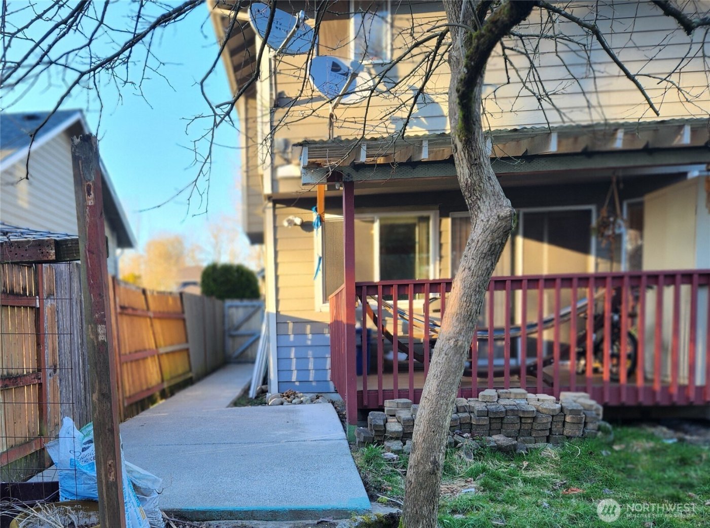 3930 205th Place SW, Lynnwood, WA 98036-8803