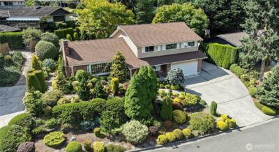 19225 51st Avenue NE, Lake Forest Park, WA 98155-2940
