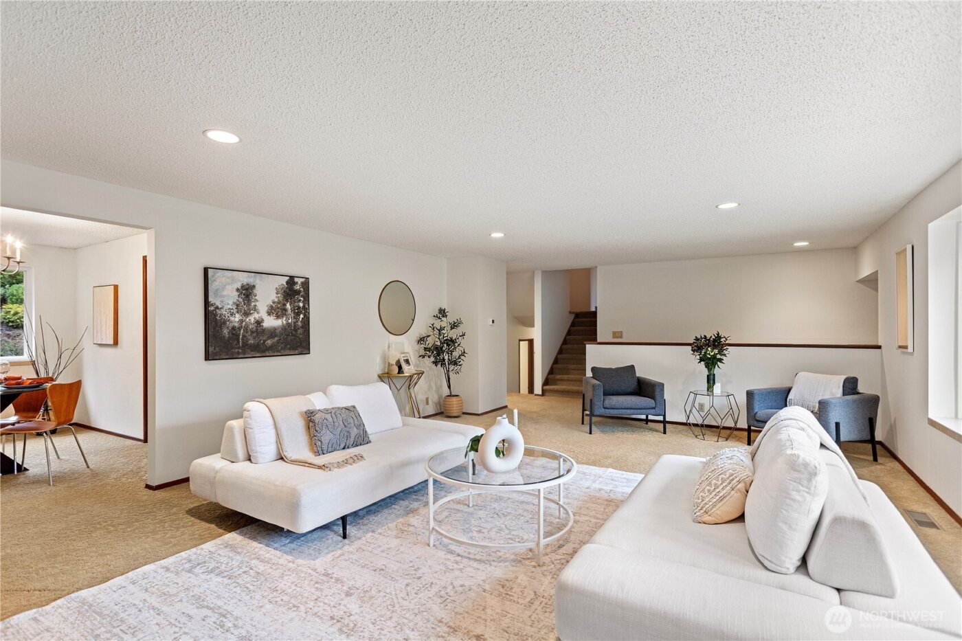 19225 51st Avenue NE, Lake Forest Park, WA 98155-2940