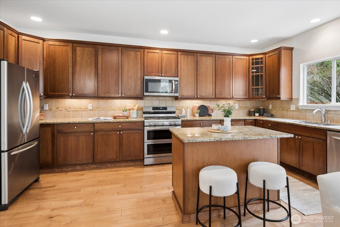 8805 81st Drive NE, Marysville, WA 98270