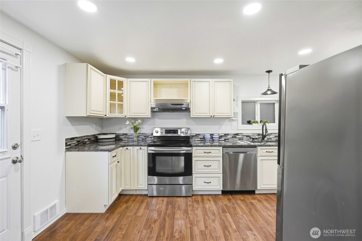 1809 21st Street , Everett, WA 98201