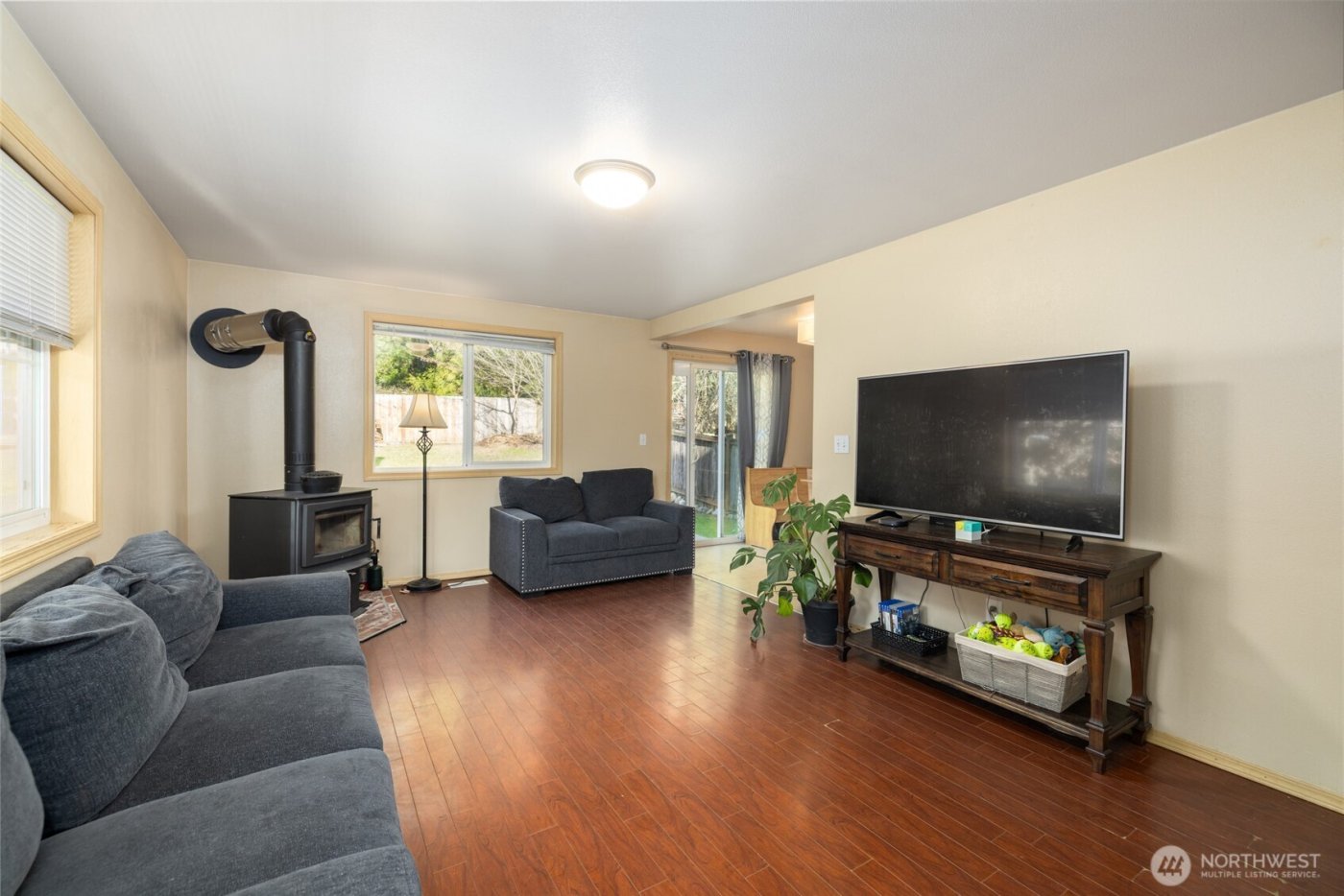 45259 Main Street , Concrete, WA 98237