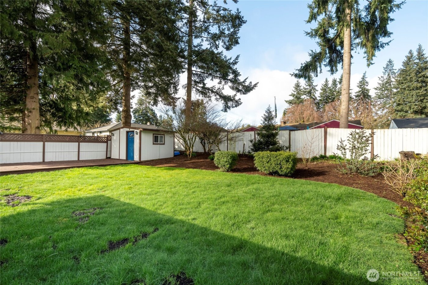 19513 Meridian Avenue N, Shoreline, WA 98133