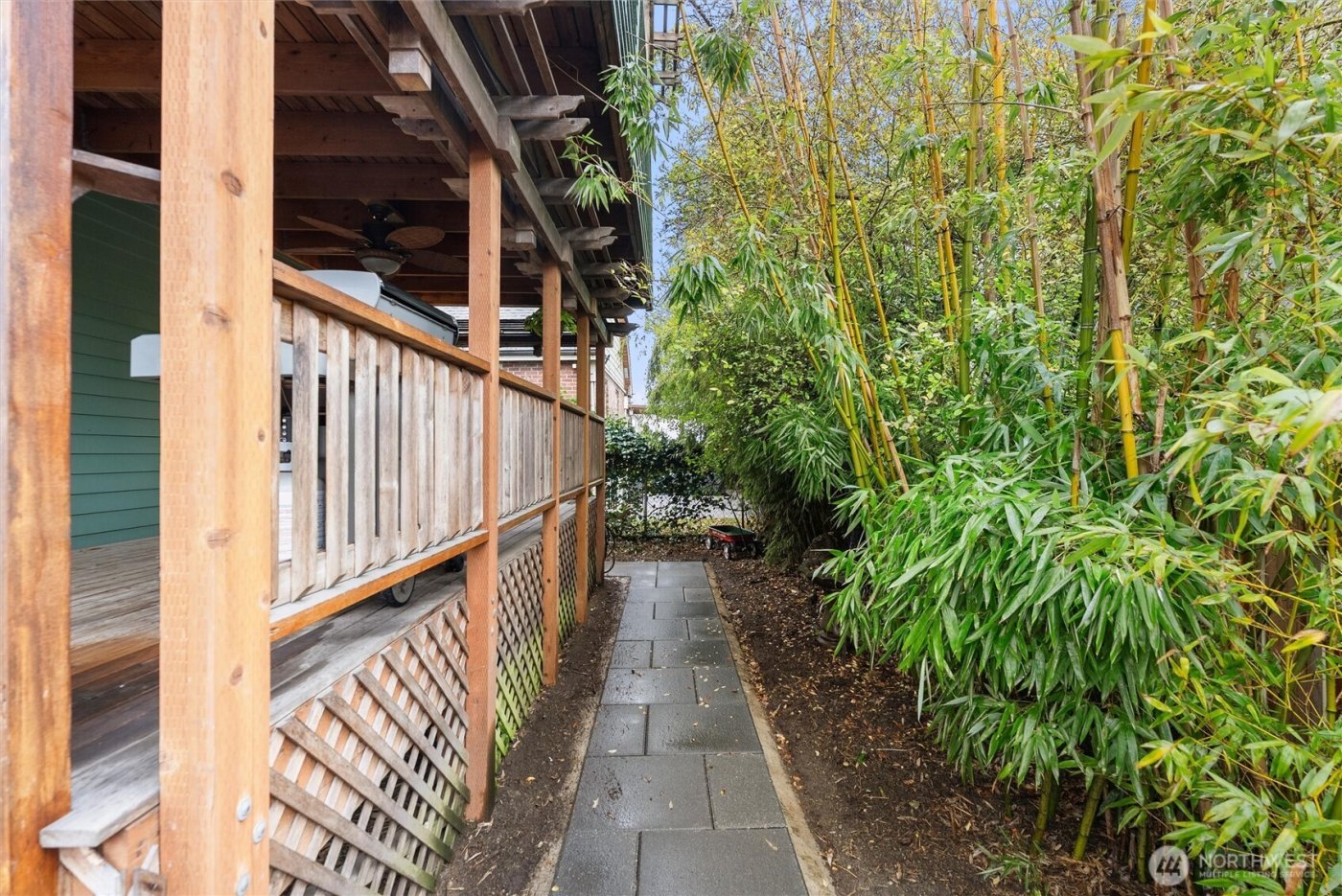 1600 27th Avenue , Seattle, WA 98122