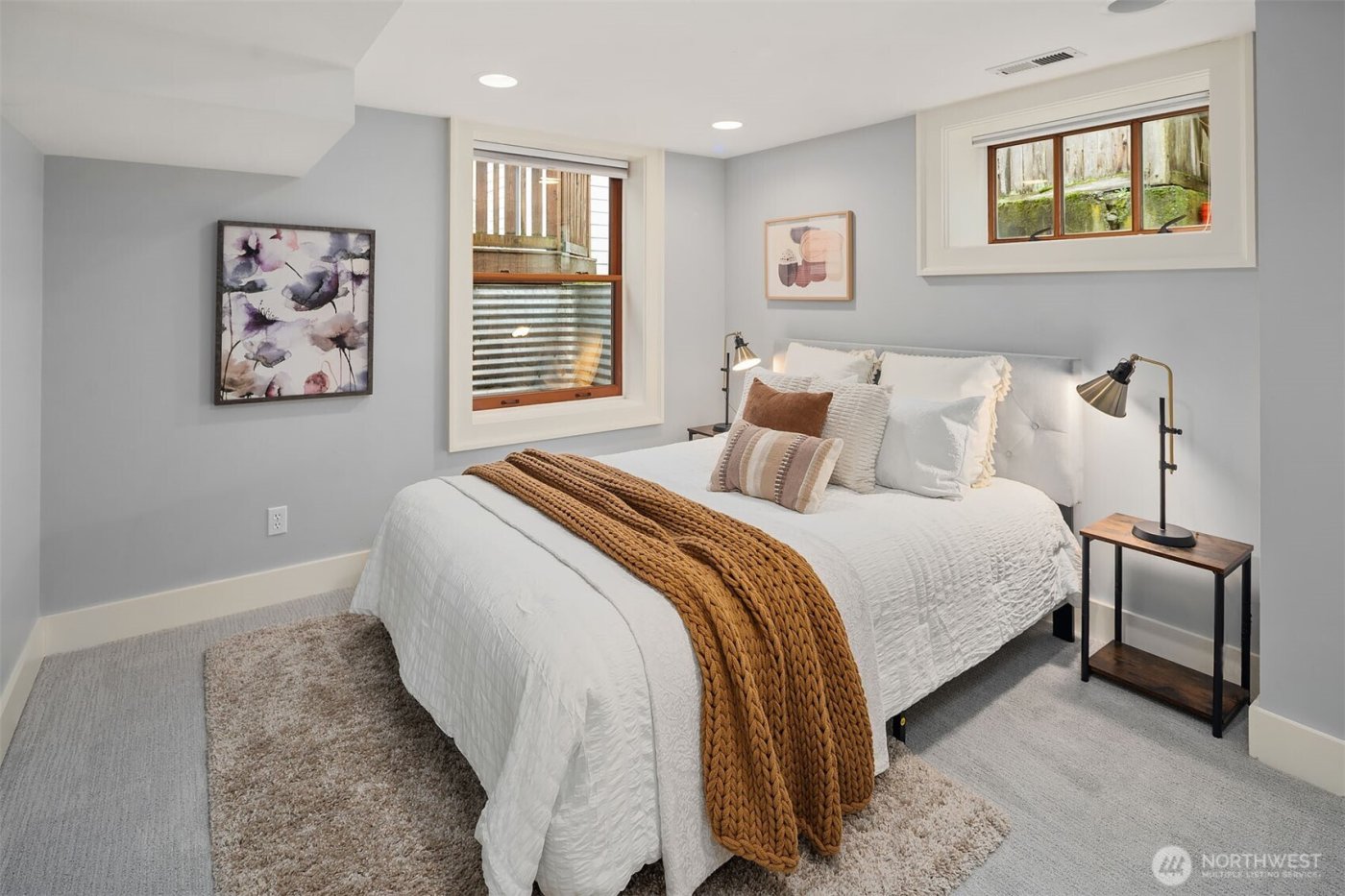 200 NW 73rd Street , Seattle, WA 98117