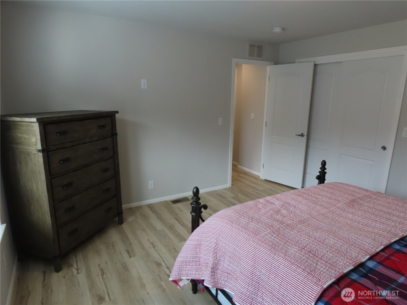 300 Surf Street , Westport, WA 98595