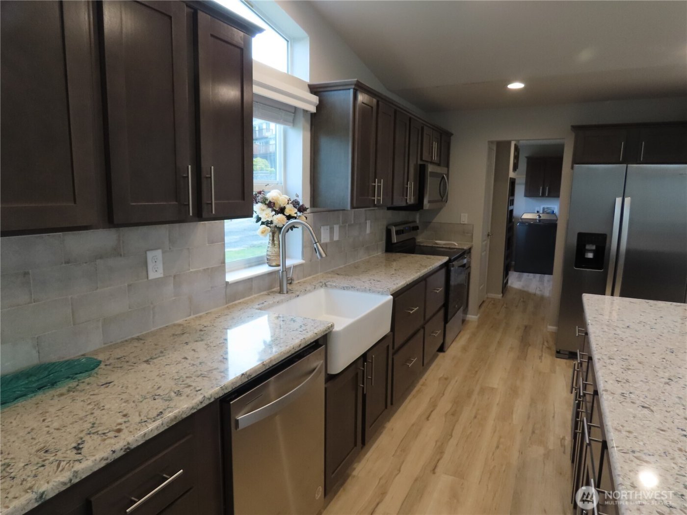 300 Surf Street , Westport, WA 98595