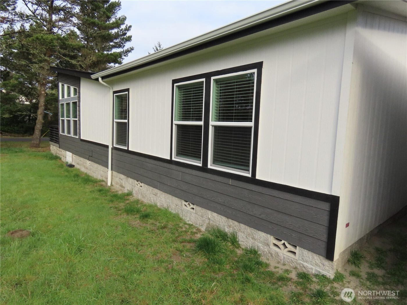 300 Surf Street , Westport, WA 98595