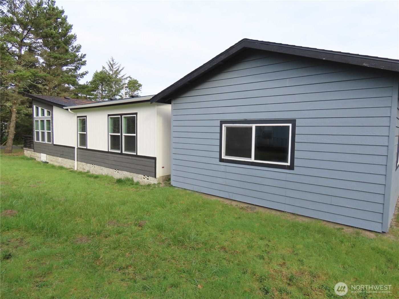 300 Surf Street , Westport, WA 98595