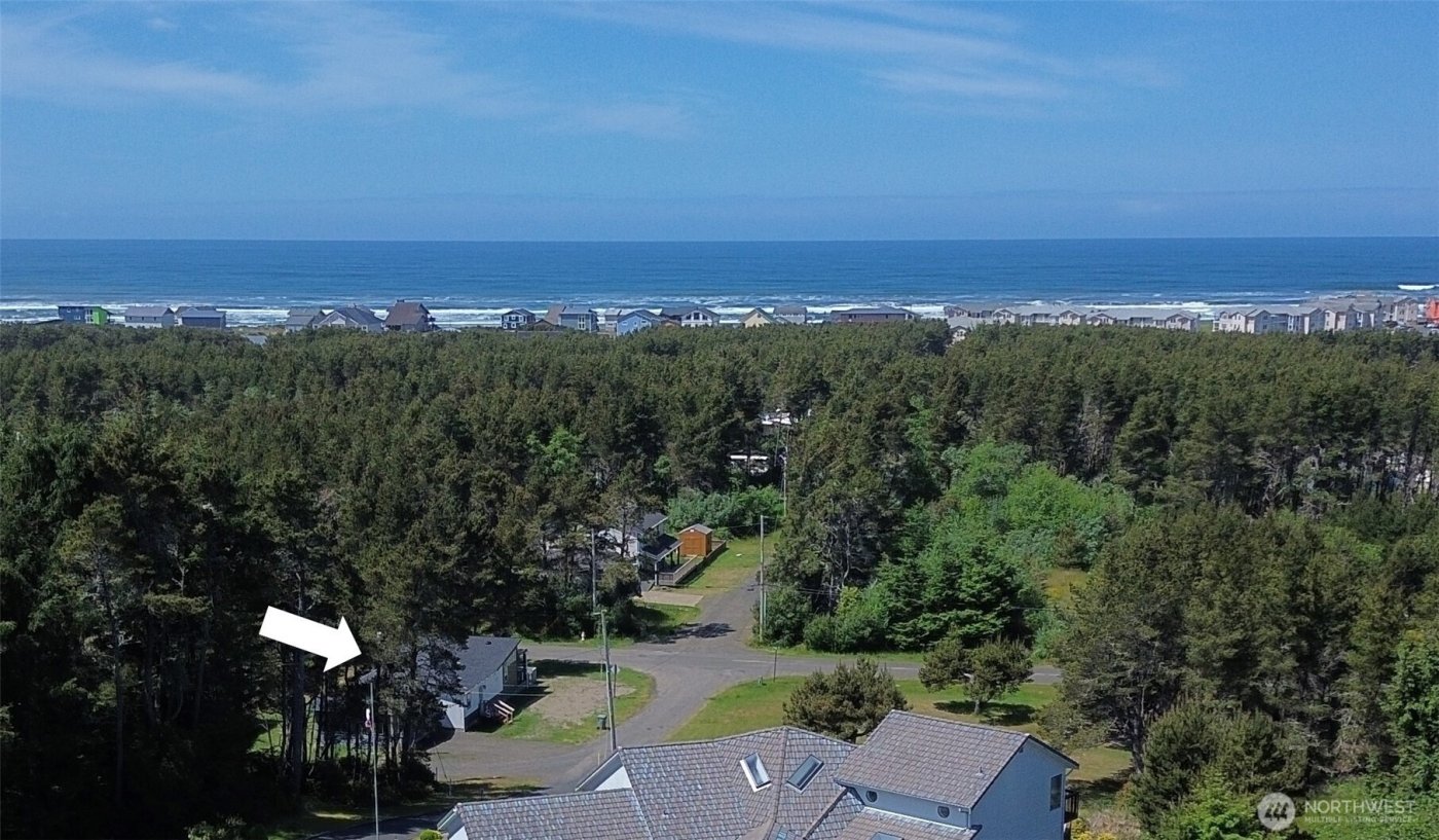 300 Surf Street , Westport, WA 98595