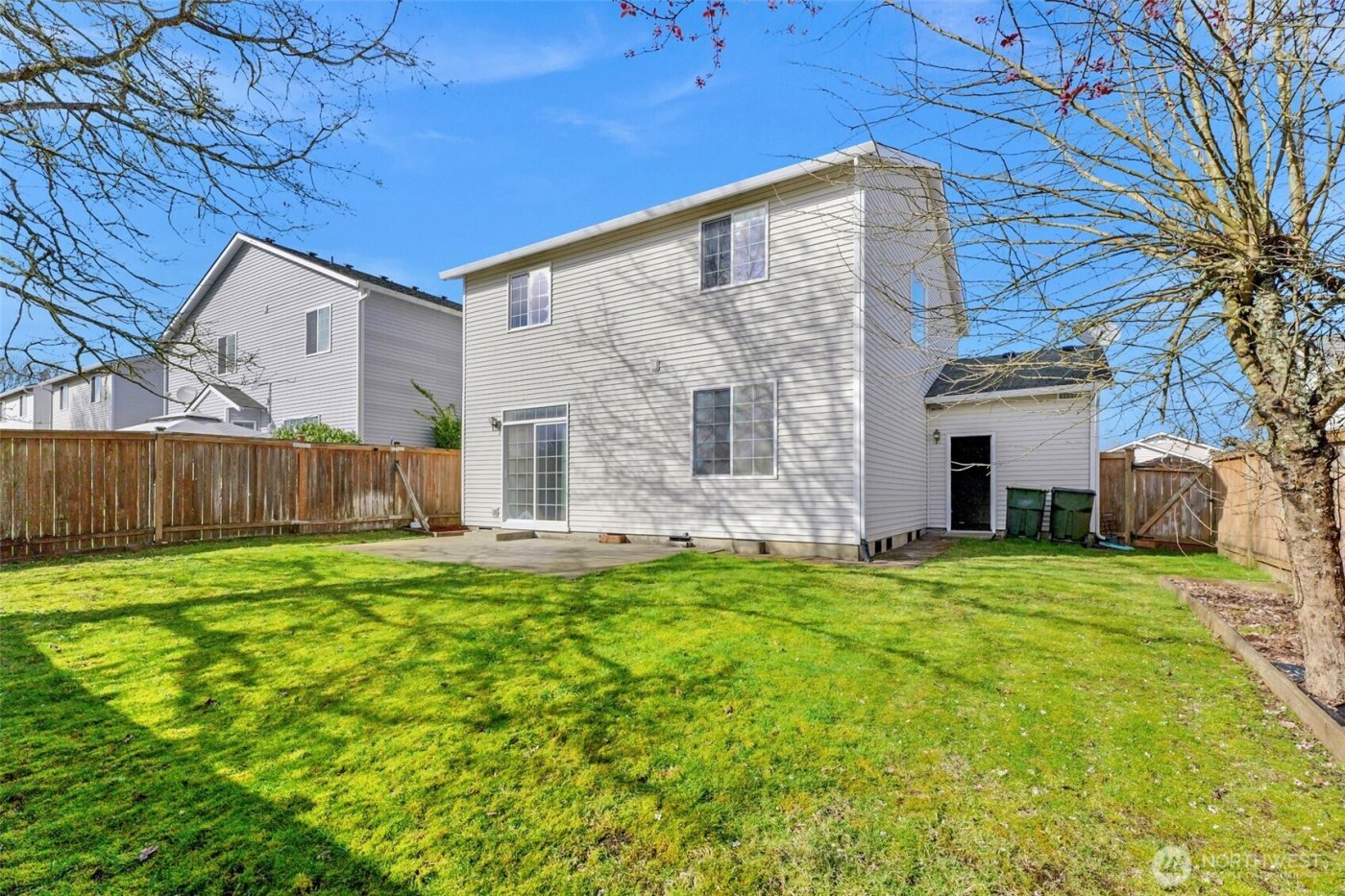 8433 Sweetbrier Loop SE, Olympia, WA 98513