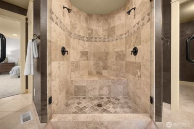 16305 SE 37th Street , Bellevue, WA 98008 - Photo 25