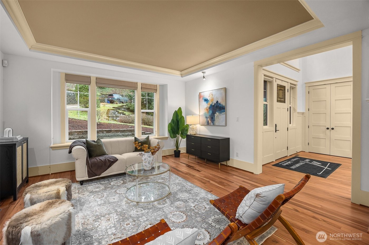 16305 SE 37th Street , Bellevue, WA 98008