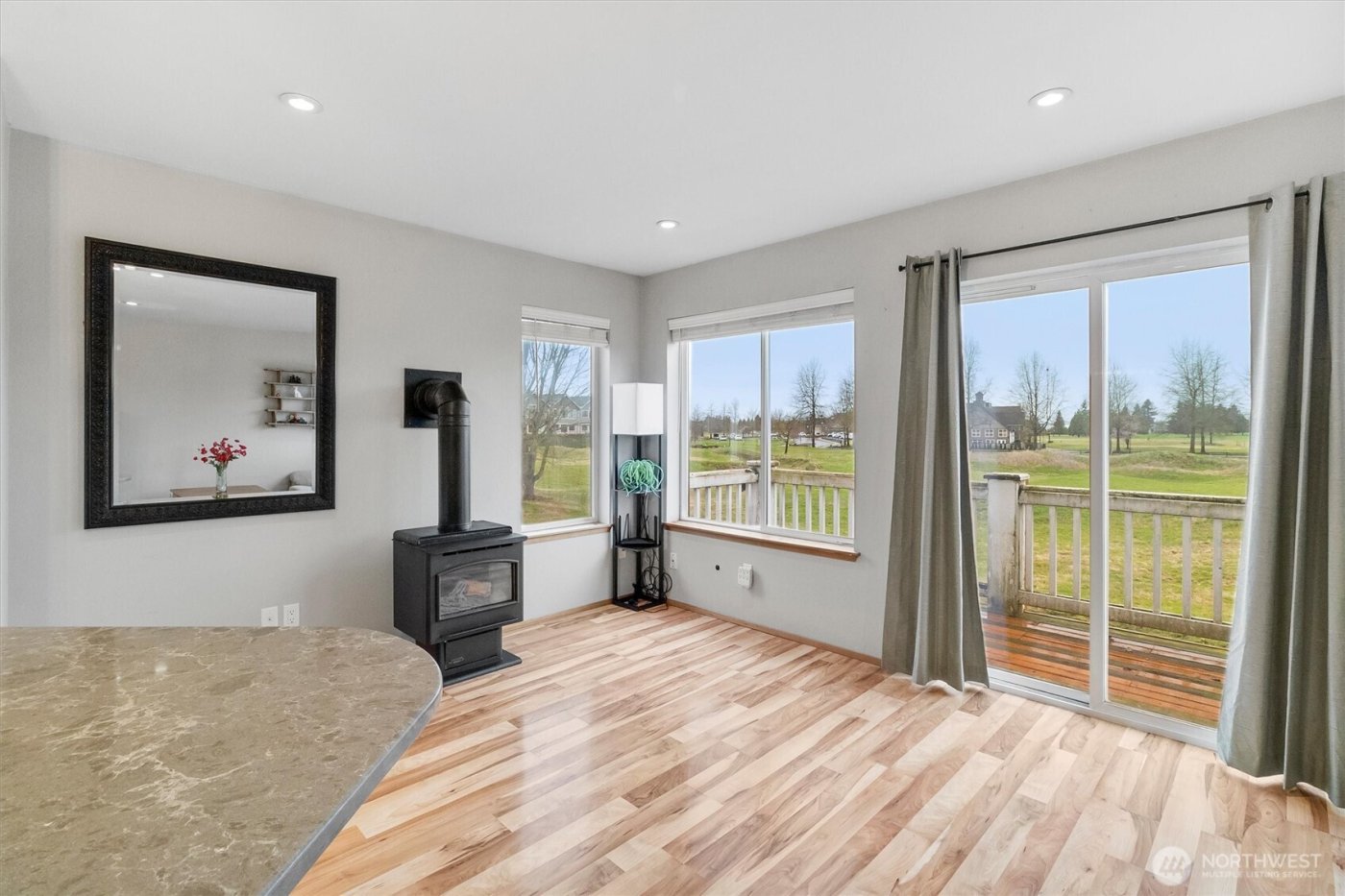 262 W Maberry Drive #201, Lynden, WA 98264