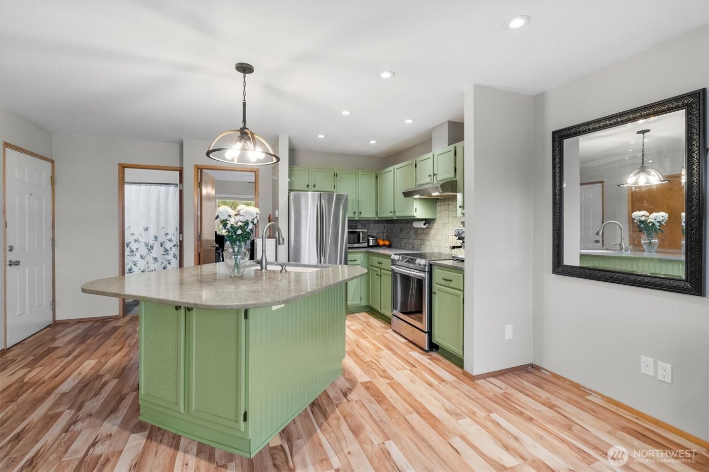 262 W Maberry Drive #201, Lynden, WA 98264