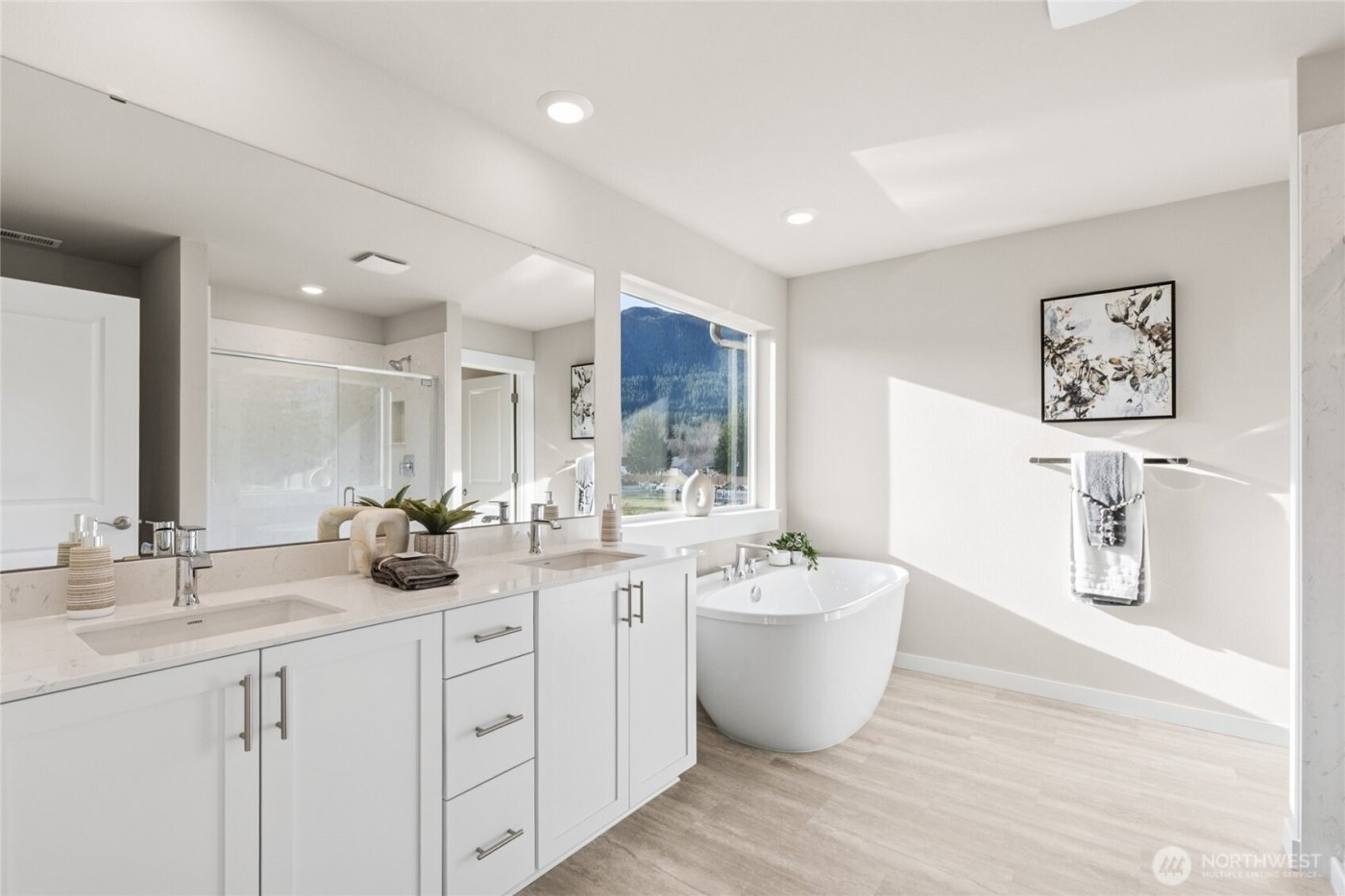 534 SE 11th Place #13, North Bend, WA 98045