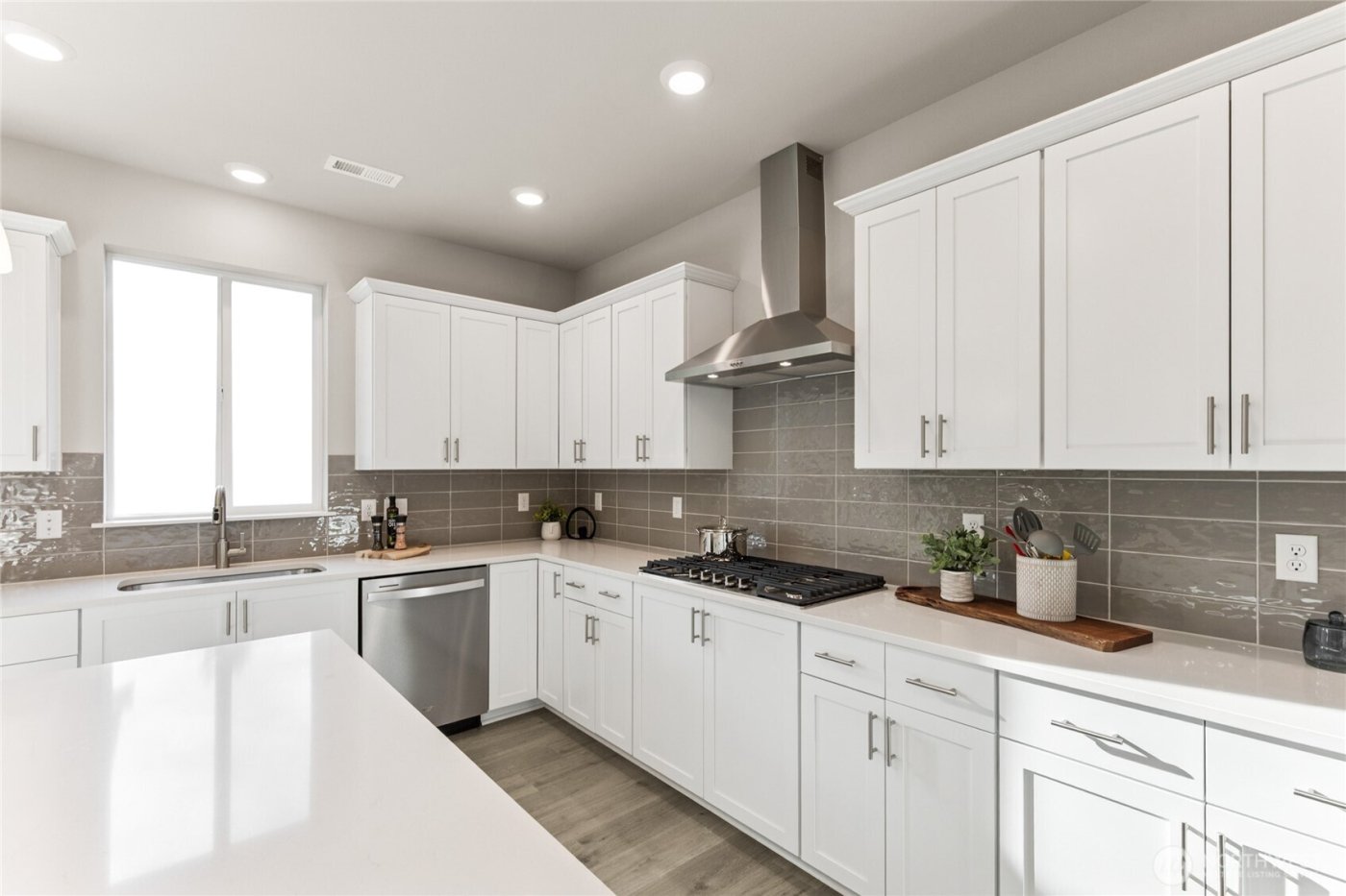 534 SE 11th Place #13, North Bend, WA 98045