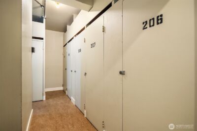 1707 Boylston Avenue #206, Seattle, WA 98122-2203 - Photo 17