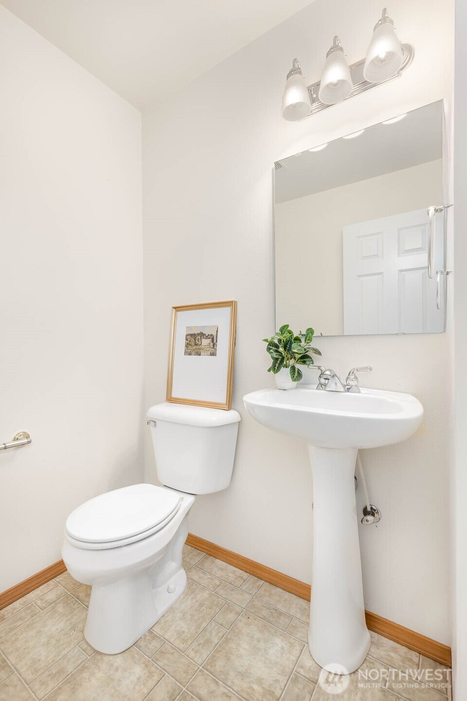 923 Sarah Ct NW , Olympia, WA 98502