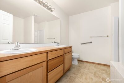 923 Sarah Ct NW , Olympia, WA 98502 - Photo 21