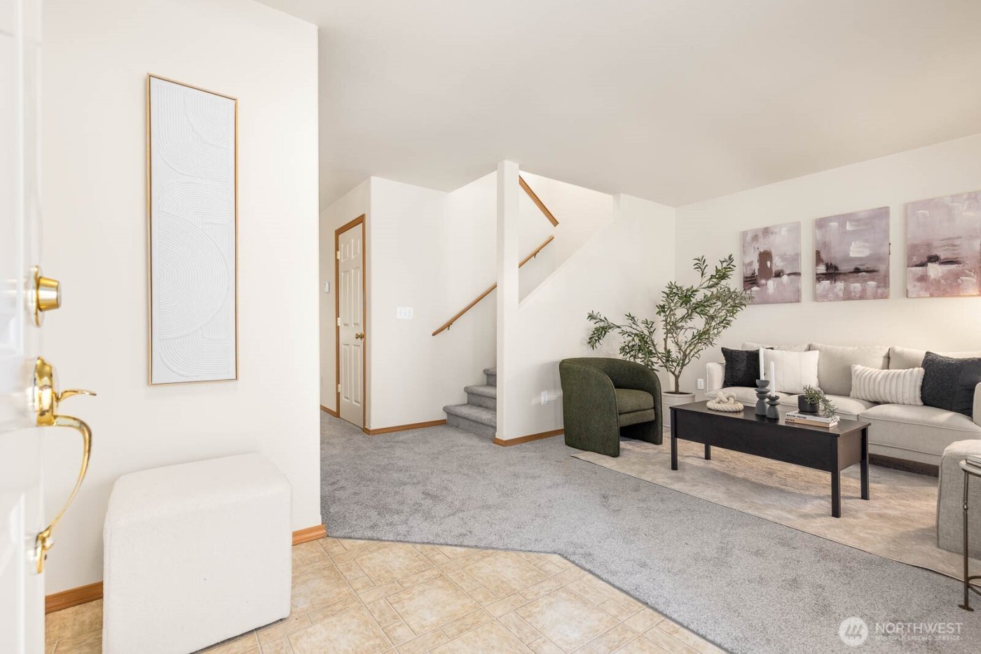 923 Sarah Ct NW , Olympia, WA 98502