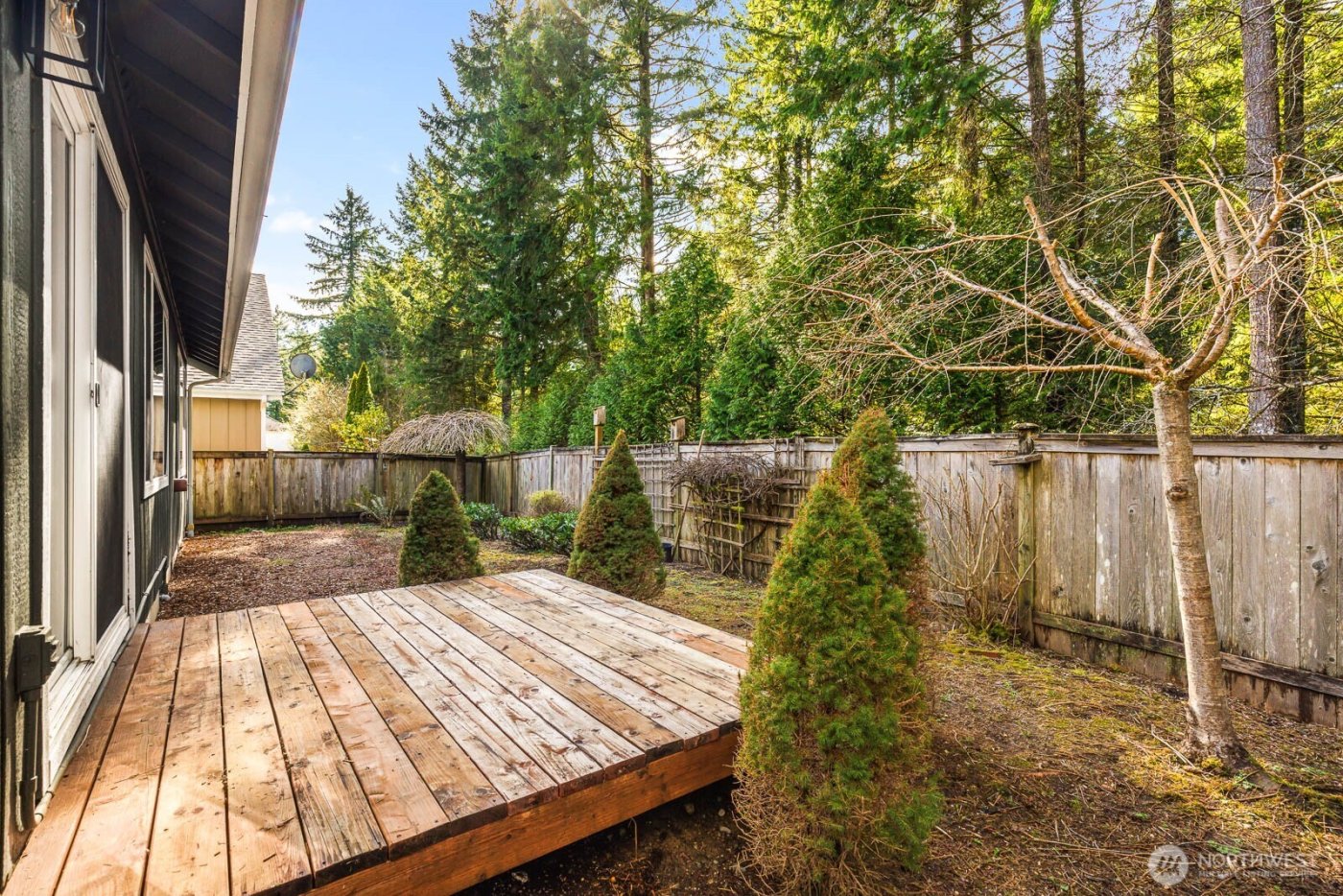 923 Sarah Ct NW , Olympia, WA 98502