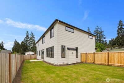 16219 Simonds Road NE, Kenmore, WA 98028 - Photo 32
