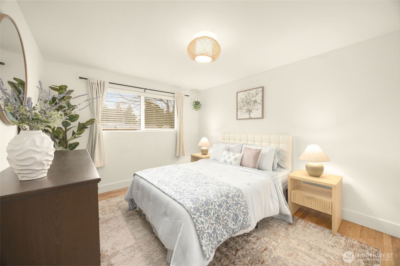 9427 8th Avenue SW #1, Seattle, WA 98106