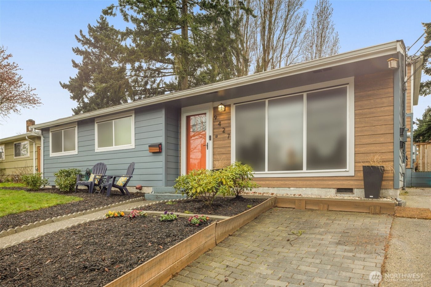 9427 8th Avenue SW #1, Seattle, WA 98106