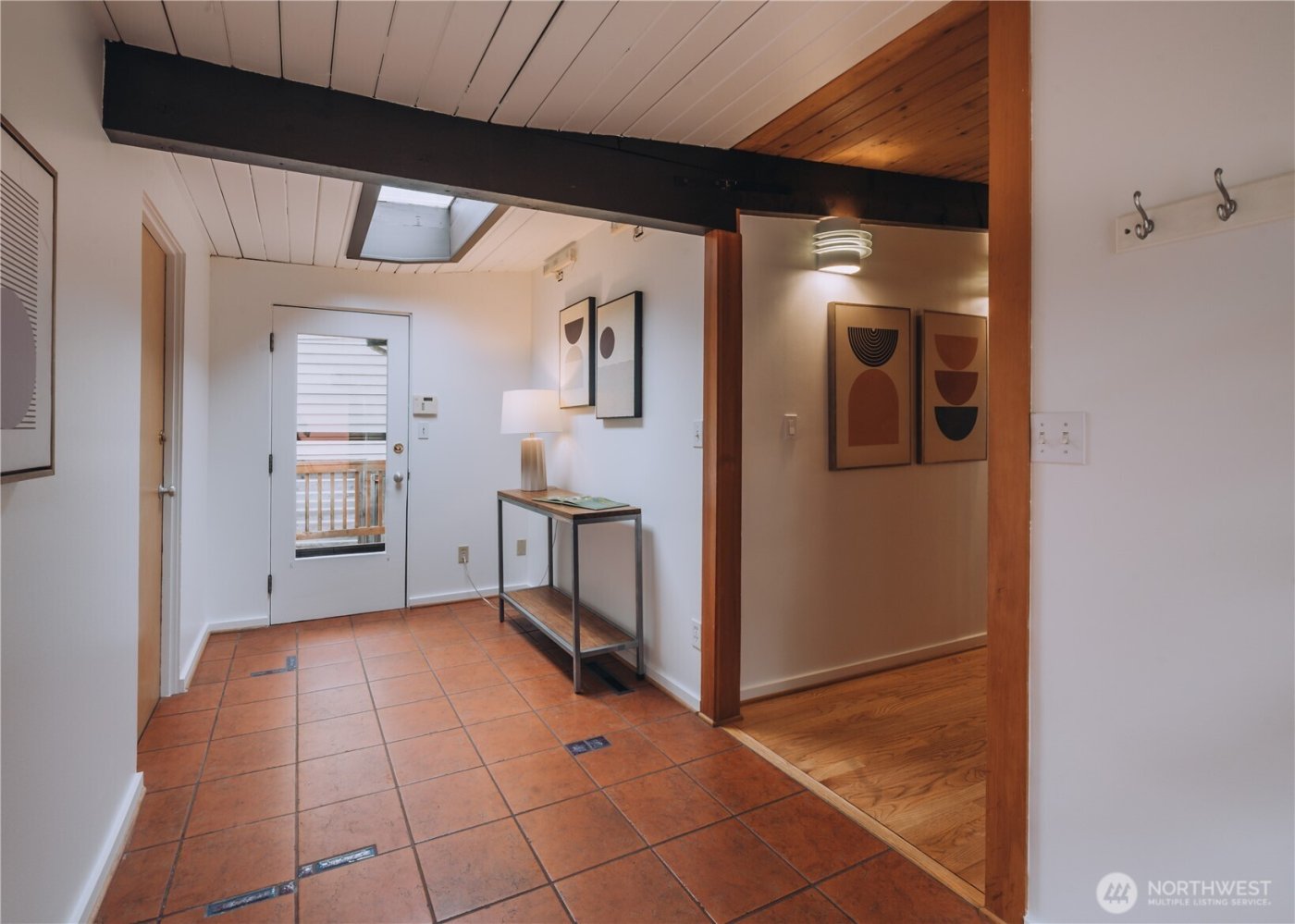 11323 Durland Place NE, Seattle, WA 98125