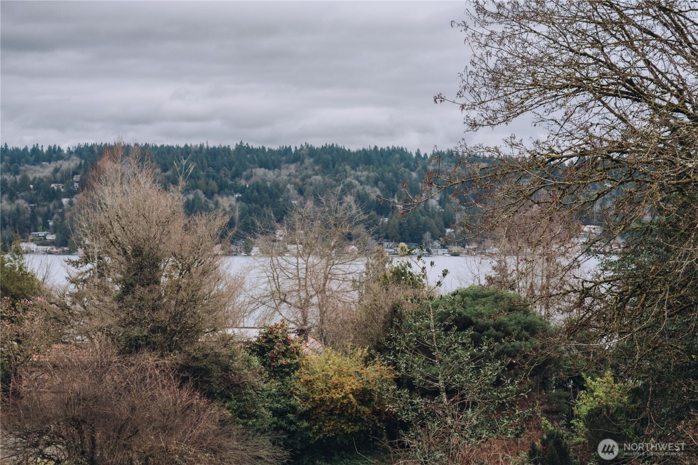 11323 Durland Place NE, Seattle, WA 98125