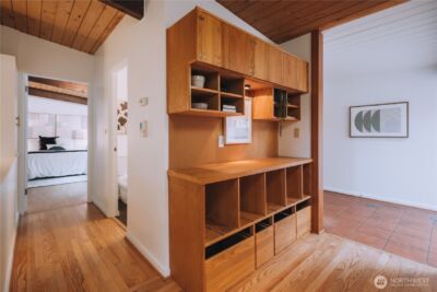 11323 Durland Place NE, Seattle, WA 98125 - Photo 4