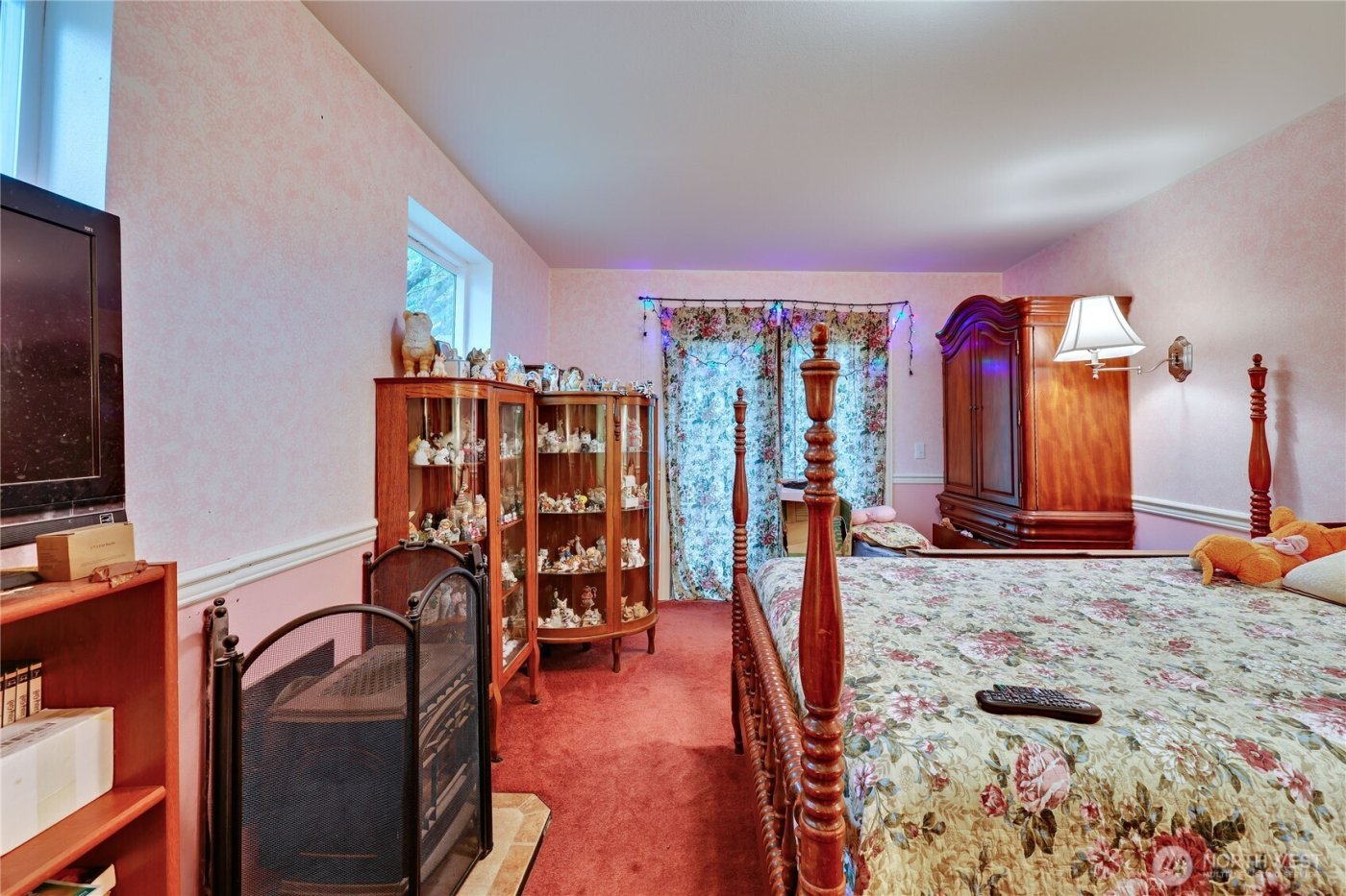 2120 NE Edwin Court , Poulsbo, WA 98370