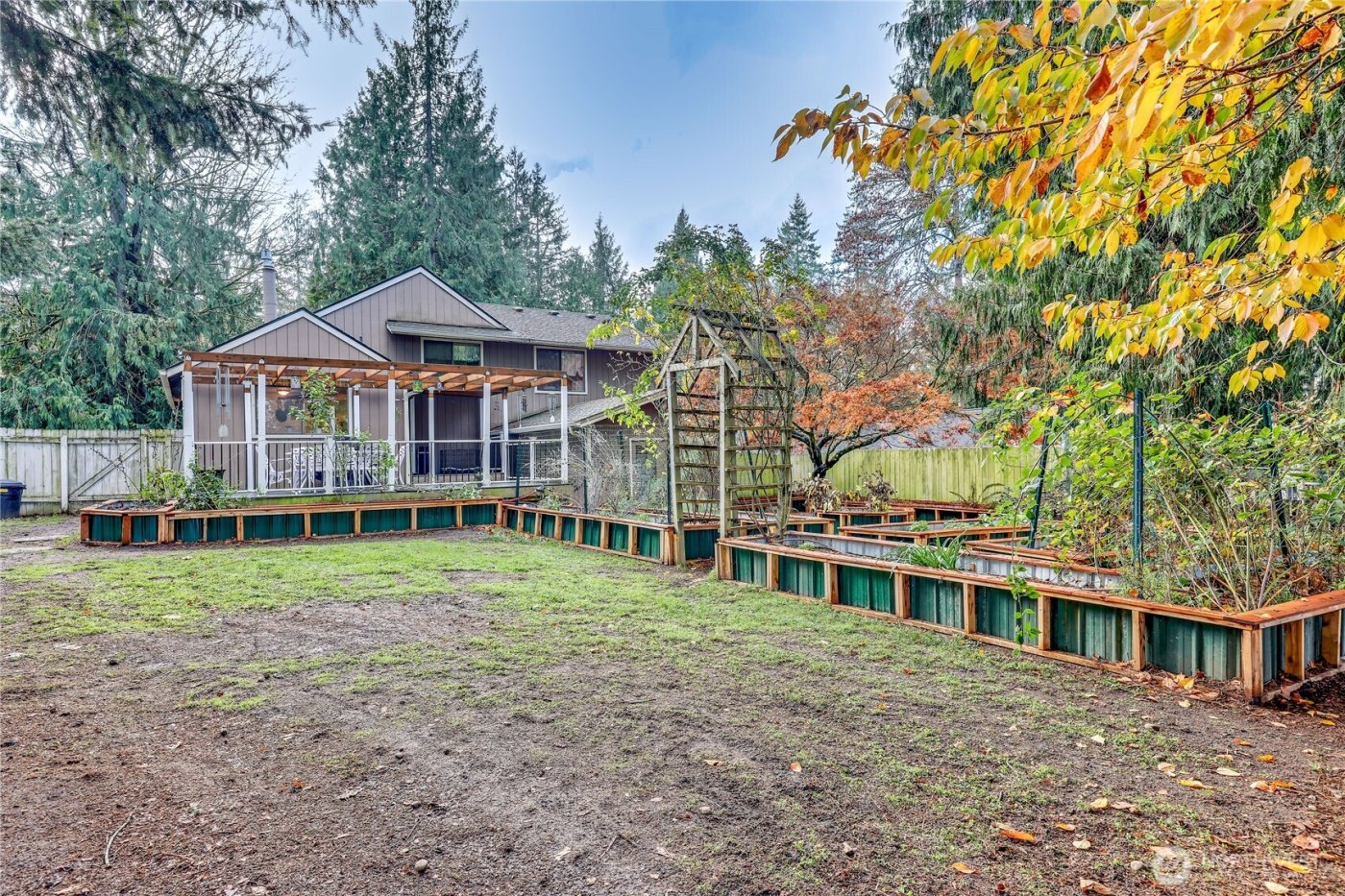 2120 NE Edwin Court , Poulsbo, WA 98370