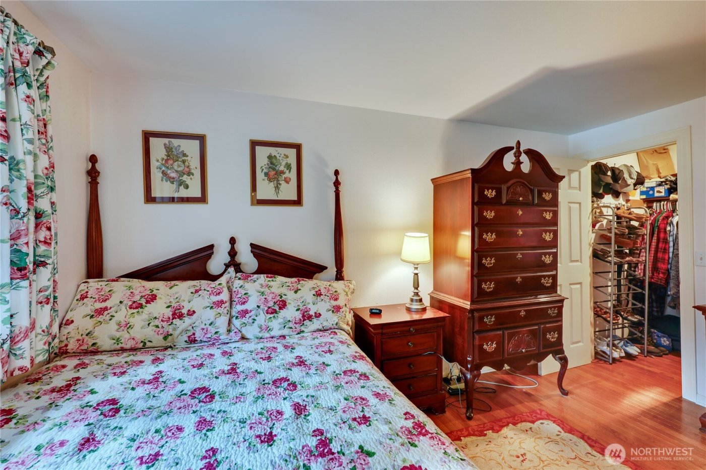 2120 NE Edwin Court , Poulsbo, WA 98370