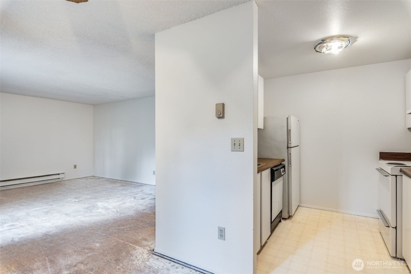 4601 SW 320th Street #L6, Federal Way, WA 98023